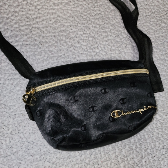 Like New Champion Gold And Black , Fanny Pack , Or Crossbody Bag - Picture 5 of 10